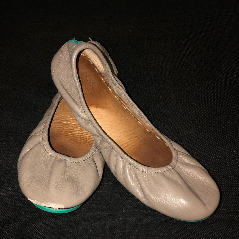 Tieks Leather Shoes 😍 priced to sell!!